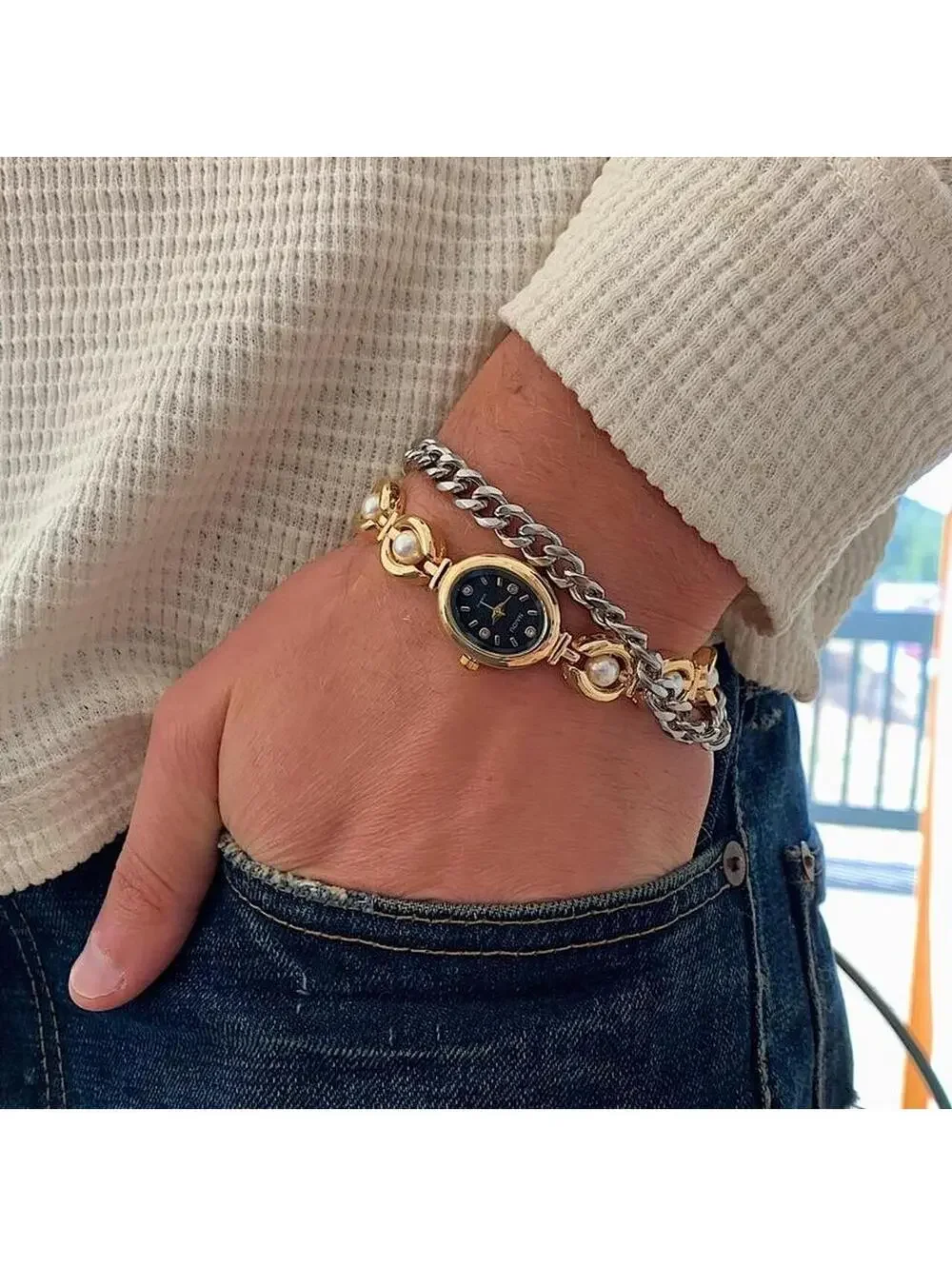 Luxury Y2K style Gold round stainless steel quartz pearl stone charm watch